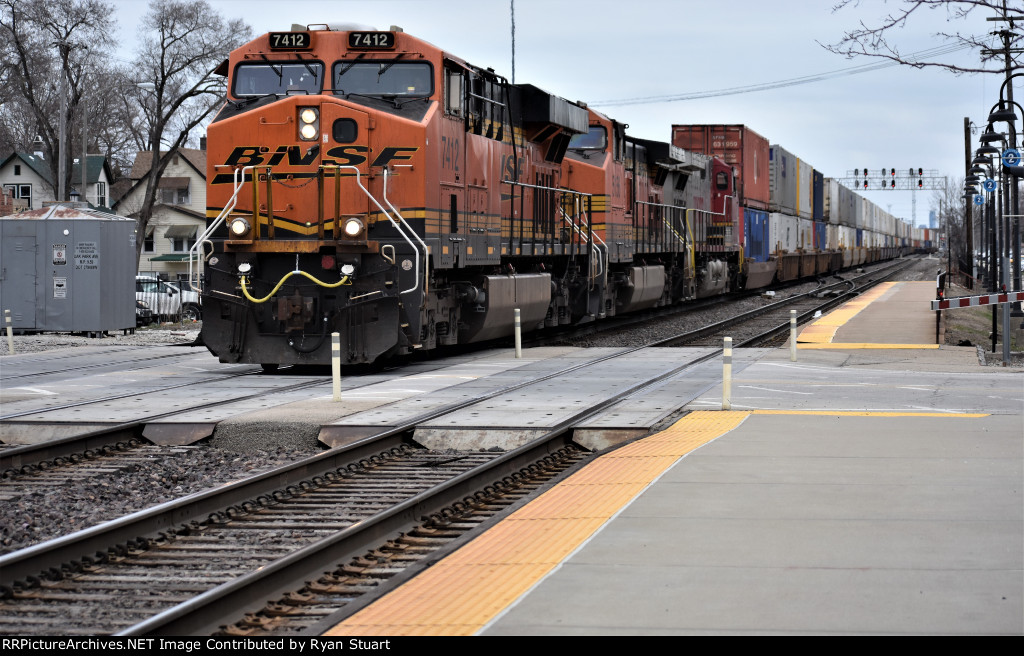 BNSF 7412